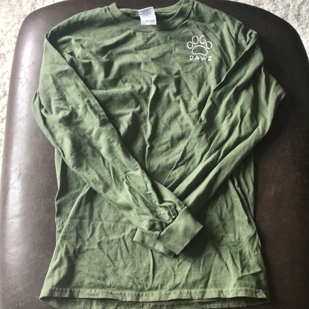 Olive PAWZ long sleeve, Small